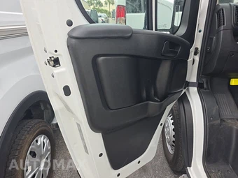 2025 Ram ProMaster 2500 Cargo Van Tradesman w/Passenger Seat Low Roof 136.0" WB - miniatura 9
