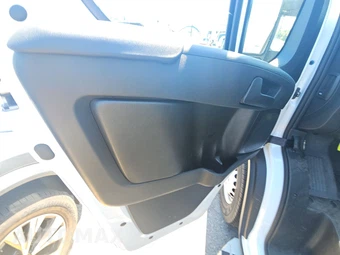 2025 Ram ProMaster 2500 Cargo Van Tradesman w/Passenger Seat Low Roof 136.0" WB - miniatura 9