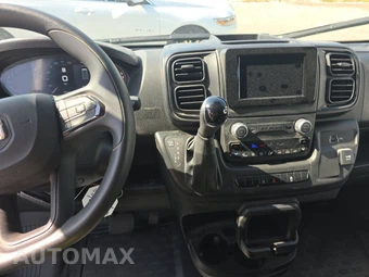 2025 Ram ProMaster 2500 Cargo Van Tradesman w/Passenger Seat Low Roof 136.0" WB - miniatura 11