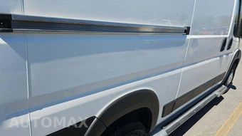 2025 Ram ProMaster 2500 Cargo Van Tradesman w/Passenger Seat Low Roof 136.0" WB - miniatura 19