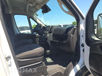 2025 Ram ProMaster 2500 Cargo Van Tradesman w/Passenger Seat Low Roof 136.0" WB - miniatura 8