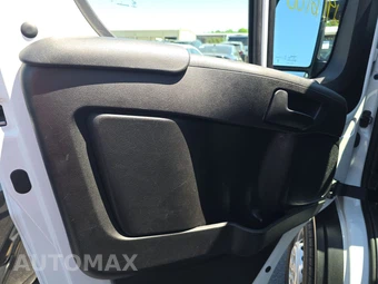 2025 Ram ProMaster 2500 Cargo Van Tradesman w/Passenger Seat Low Roof 136.0" WB - miniatura 9