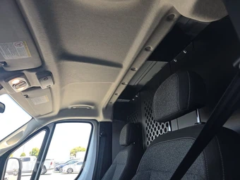 2025 Ram ProMaster 2500 Cargo Van Tradesman w/Passenger Seat Low Roof 136.0" WB - miniatura 19