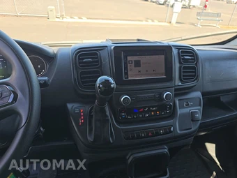 2025 Ram ProMaster 2500 Cargo Van Tradesman w/Passenger Seat Low Roof 136.0" WB - miniatura 11