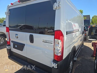 2025 Ram ProMaster 2500 Cargo Van Tradesman w/Passenger Seat Low Roof 136.0" WB - miniatura 4