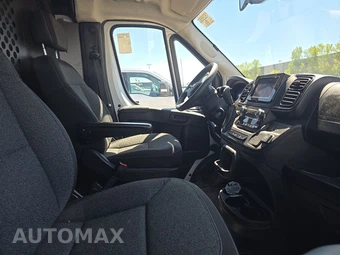 2025 Ram ProMaster 2500 Cargo Van Tradesman w/Passenger Seat Low Roof 136.0" WB - miniatura 8