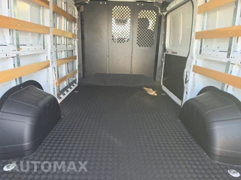 2025 Ram ProMaster 2500 Cargo Van Tradesman w/Passenger Seat Low Roof 136.0" WB - miniatura 16