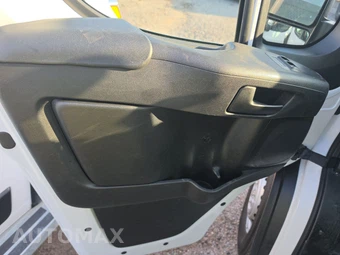 2025 Ram ProMaster 2500 Cargo Van Tradesman w/Passenger Seat Low Roof 136.0" WB - miniatura 9