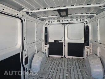 2025 Ram ProMaster 2500 Cargo Van Tradesman w/Passenger Seat Low Roof 136.0" WB - miniatura 19