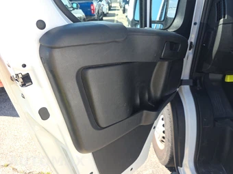 2025 Ram ProMaster 2500 Cargo Van Tradesman w/Passenger Seat Low Roof 136.0" WB - miniatura 9