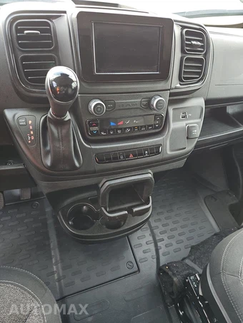 2025 Ram ProMaster 2500 Cargo Van Tradesman w/Passenger Seat Low Roof 136.0" WB - miniatura 11