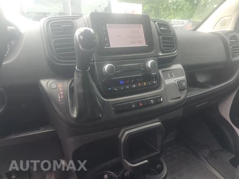 2025 Ram ProMaster 2500 Cargo Van Tradesman w/Passenger Seat Low Roof 136.0" WB - miniatura 11
