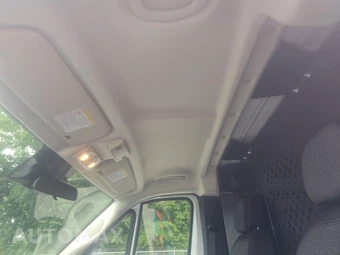 2025 Ram ProMaster 2500 Cargo Van Tradesman w/Passenger Seat Low Roof 136.0" WB - miniatura 17