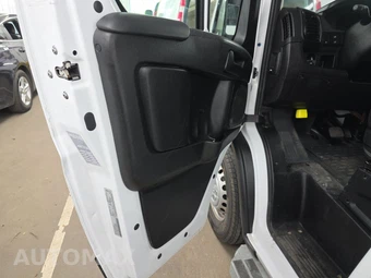 2025 Ram ProMaster 2500 Cargo Van Tradesman w/Passenger Seat Low Roof 136.0" WB - miniatura 9