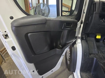 2025 Ram ProMaster 2500 Cargo Van Tradesman w/Passenger Seat Low Roof 136.0" WB - miniatura 9
