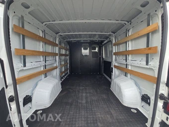 2025 Ram ProMaster 2500 Cargo Van Tradesman w/Passenger Seat Low Roof 136.0" WB - miniatura 15