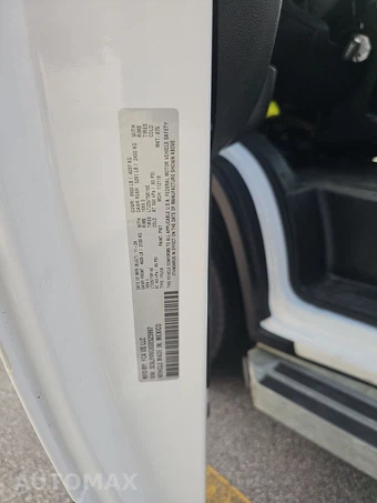 2025 Ram ProMaster 2500 Cargo Van Tradesman w/Passenger Seat Low Roof 136.0" WB - miniatura 13