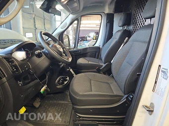 2025 Ram ProMaster 2500 Cargo Van Tradesman w/Passenger Seat Low Roof 136.0" WB - miniatura 7