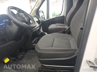 2025 Ram ProMaster 2500 Cargo Van Tradesman w/Passenger Seat Low Roof 136.0" WB - miniatura 7