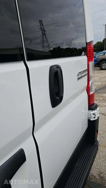 2025 Ram ProMaster 2500 Cargo Van Tradesman w/Passenger Seat Low Roof 136.0" WB - miniatura 24