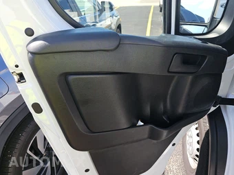 2025 Ram ProMaster 2500 Cargo Van Tradesman w/Passenger Seat Low Roof 136.0" WB - miniatura 9