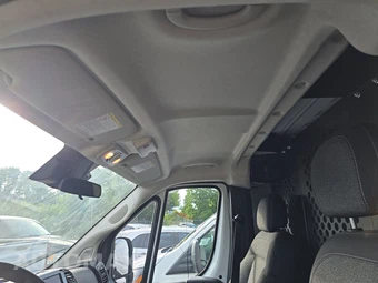 2025 Ram ProMaster 2500 Cargo Van Tradesman w/Passenger Seat Low Roof 136.0" WB - miniatura 17
