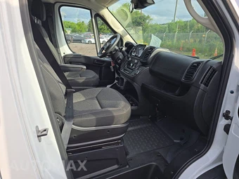 2025 Ram ProMaster 2500 Cargo Van Tradesman w/Passenger Seat Low Roof 136.0" WB - miniatura 8