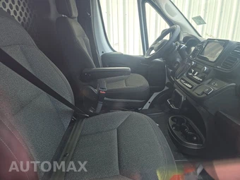 2025 Ram ProMaster 2500 Cargo Van Tradesman w/Passenger Seat Low Roof 136.0" WB - miniatura 8