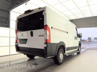 2025 Ram ProMaster 2500 Cargo Van Tradesman w/Passenger Seat Low Roof 136.0" WB - miniatura 4