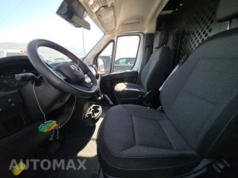 2025 Ram ProMaster 2500 Cargo Van Tradesman w/Passenger Seat Low Roof 136.0" WB - miniatura 7