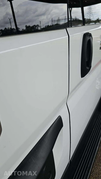 2025 Ram ProMaster 2500 Cargo Van Tradesman w/Passenger Seat Low Roof 136.0" WB - miniatura 21