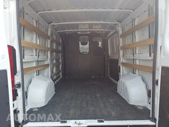 2025 Ram ProMaster 2500 Cargo Van Tradesman w/Passenger Seat Low Roof 136.0" WB - miniatura 15