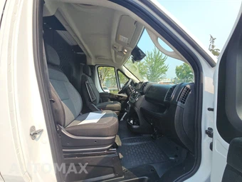 2025 Ram ProMaster 2500 Cargo Van Tradesman w/Passenger Seat Low Roof 136.0" WB - miniatura 8