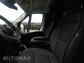 2025 Ram ProMaster 2500 Cargo Van Tradesman w/Passenger Seat Low Roof 136.0" WB - miniatura 7