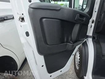 2025 Ram ProMaster 2500 Cargo Van Tradesman w/Passenger Seat Low Roof 136.0" WB - miniatura 9