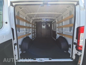 2025 Ram ProMaster 2500 Cargo Van Tradesman w/Passenger Seat Low Roof 136.0" WB - miniatura 15