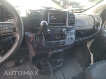 2025 Ram ProMaster 2500 Cargo Van Tradesman w/Passenger Seat Low Roof 136.0" WB - miniatura 11