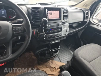 2025 Ram ProMaster 2500 Cargo Van Tradesman w/Passenger Seat Low Roof 136.0" WB - miniatura 11