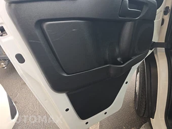 2025 Ram ProMaster 2500 Cargo Van Tradesman w/Passenger Seat Low Roof 136.0" WB - miniatura 9