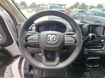 2025 Ram ProMaster 2500 Cargo Van Tradesman w/Passenger Seat Low Roof 136.0" WB - miniatura 10