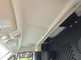 2025 Ram ProMaster 2500 Cargo Van Tradesman w/Passenger Seat Low Roof 136.0" WB - miniatura 17