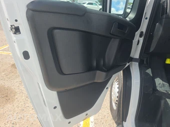 2025 Ram ProMaster 2500 Cargo Van Tradesman w/Passenger Seat Low Roof 136.0" WB - miniatura 9