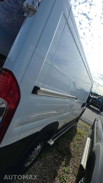 2025 Ram ProMaster 2500 Cargo Van Tradesman w/Passenger Seat Low Roof 136.0" WB - miniatura 26