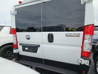 2025 Ram ProMaster 2500 Cargo Van Tradesman w/Passenger Seat Low Roof 136.0" WB - miniatura 5