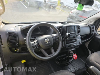 2025 Ram ProMaster 2500 Cargo Van Tradesman w/Passenger Seat Low Roof 136.0" WB - miniatura 11