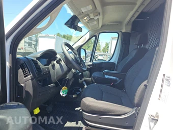 2025 Ram ProMaster 2500 Cargo Van Tradesman w/Passenger Seat Low Roof 136.0" WB - miniatura 7
