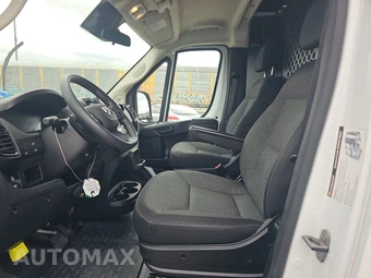 2025 Ram ProMaster 2500 Cargo Van Tradesman w/Passenger Seat Low Roof 136.0" WB - miniatura 7