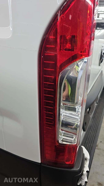 2025 Ram ProMaster 2500 Cargo Van Tradesman w/Passenger Seat Low Roof 136.0" WB - miniatura 33
