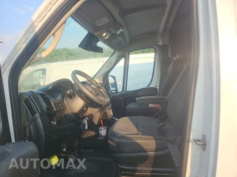 2025 Ram ProMaster 2500 Cargo Van Tradesman w/Passenger Seat Low Roof 136.0" WB - miniatura 7