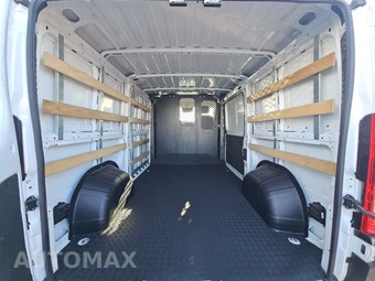 2025 Ram ProMaster 2500 Cargo Van Tradesman w/Passenger Seat Low Roof 136.0" WB - miniatura 15